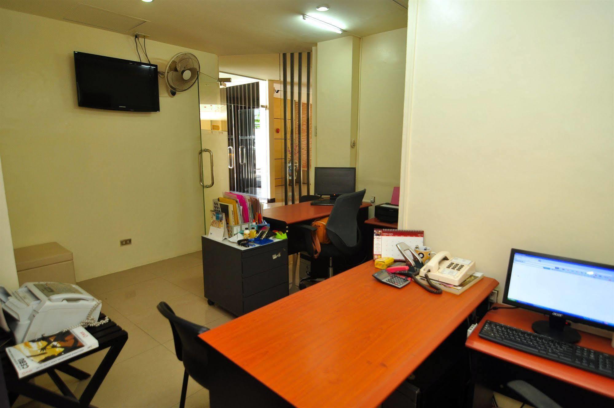 Dynasty Tourist Inn Cebu Exterior photo